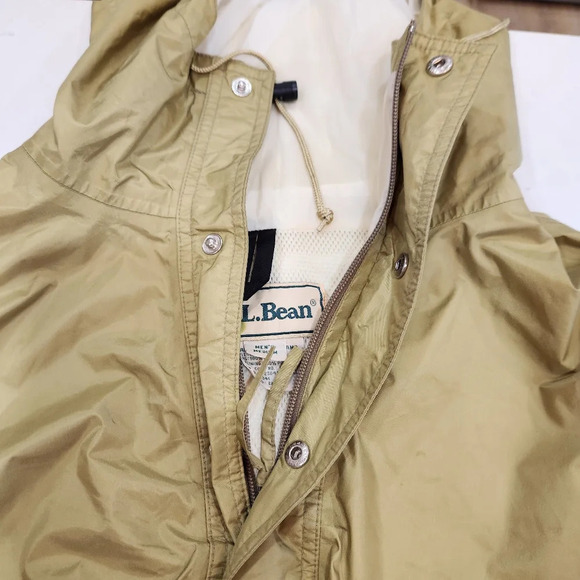 LL Bean Gore Tex Jacket Men M Mesh Lined Stowaway Hiking Packable Gorpcore Nylon - Picture 4 of 14